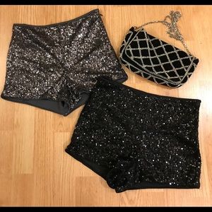 !!!!SOLD!!    Forever 21 sequins shorts